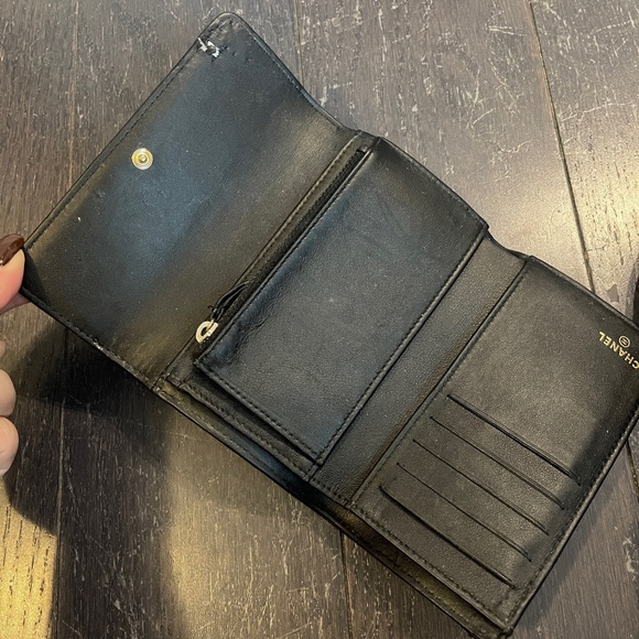 Chanel Black gold Boy Flap Trifold Wallet leather with authentication card - Picture 5 of 16